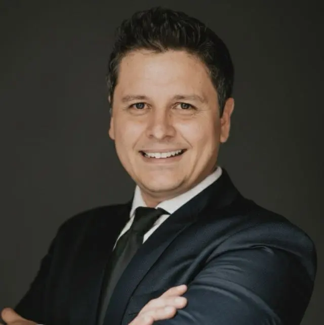 William César Pinto de Oliveira — advogado especialista em Direito Trabalhista